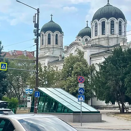Centre Near Vitosha And Ndk Self Check In And Metro Access Διαμέρισμα Σόφια